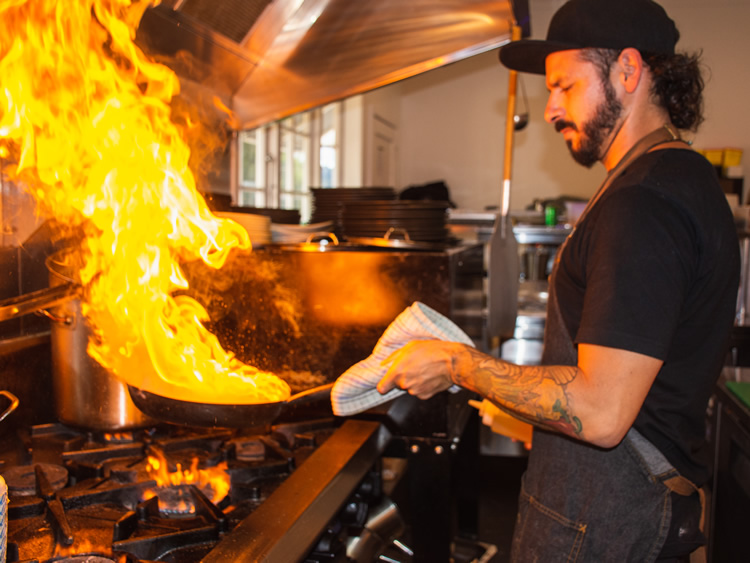 restaurant, Te Puna, meat, seafood, Brazilian, fresh, French, Italian, local fresh food, pizza, spicy food